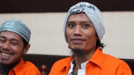 Di Vonis Seumur Hidup, Pelaku Pengeboman Gereja Ini Malah Tersenyum Lebar