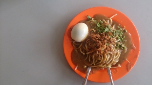 Nggak Ke Batam Kalau Nggak Coba 4 Kuliner Khas Ini. Apalagi Mie Lendir Batam, Enak Banget!