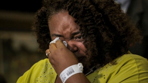 Setelah Insiden Kapal KM. Sinar Bangun Viral, Wanita Ini Kehilangan Bayinya Akibat Ombak