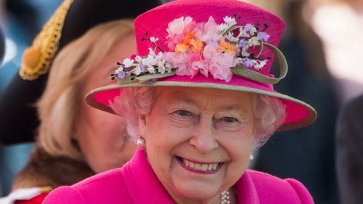 Karena Iman Kristennya, Ratu Elizabeth Tidak Akan Mendukung Pernikahan Sesama Jenis?