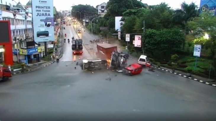 Kecelakaan Beruntun di Balikpapan, Waspada Bahayanya Rem Blong