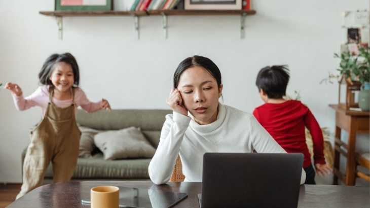 Tahukah Parents, Trauma yang Anda Alami Berpengaruh pada Kesehatan Mental Anak?