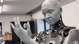 Robot Mirip Manusia Mengambil Panggung Utama di Konferensi Robot Dunia 2023