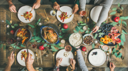5 Tips Pola Makan Sehat saat Perayaan Natal