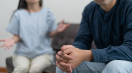 Cara Mengomunikasikan Perasaan pada Suami Saat Anda Merasa Diabaikan