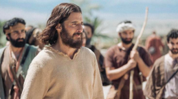 Aktor Jonathan Roumie dalam Menggambarkan Kristus dalam The Chosen