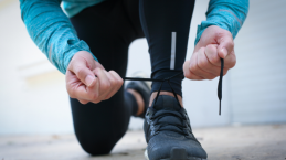 Lari VS Jalan Kaki, Pilih Mana untuk Turunkan Berat Badan?