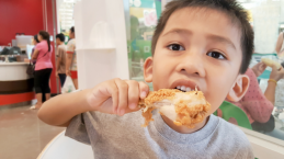Bahaya Mengintai dari Ayam Goreng, Anak 12 Tahun Harus Cuci Darah Seumur Hidup