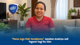 “Mama Juga Main Handphone,” Jawaban Anak Ini Jadi Teguran bagi Ibu Dian