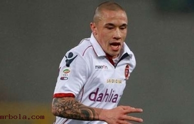 Radja Nainggolan Bantah Dirinya Pemain Mata Duitan