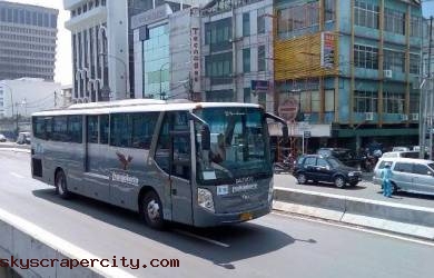 Tangkal Mobil Murah, Jakarta Manjakan Pengguna Kendaraan Umum