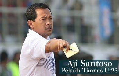 Aji Santoso Bantah Akan Panggil Pemain Timnas U-19 ke U-23