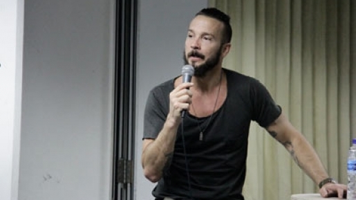 Sembuh Dari Virus Covid-19, Pendeta Hillsong Carl Lentz Sebut ‘Harapan Ada di Dalam Tuhan'