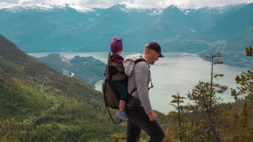 Wajib Dibaca Seluruh Orang tua, Ini Lho 5 Manfaat Hiking untuk Anak-anak!