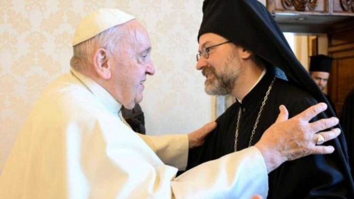 Paus Fransiskus Sambut Delegasi Para Pimpinan Gereja Ortodoks ke Vatikan