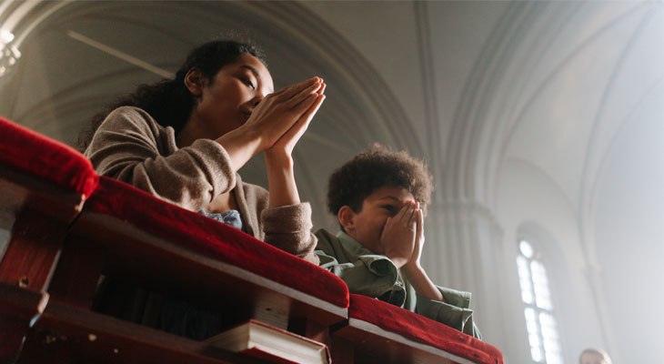 Tips Membesarkan Anak yang Bisa Mempertahankan Imannya Sampai Dewasa