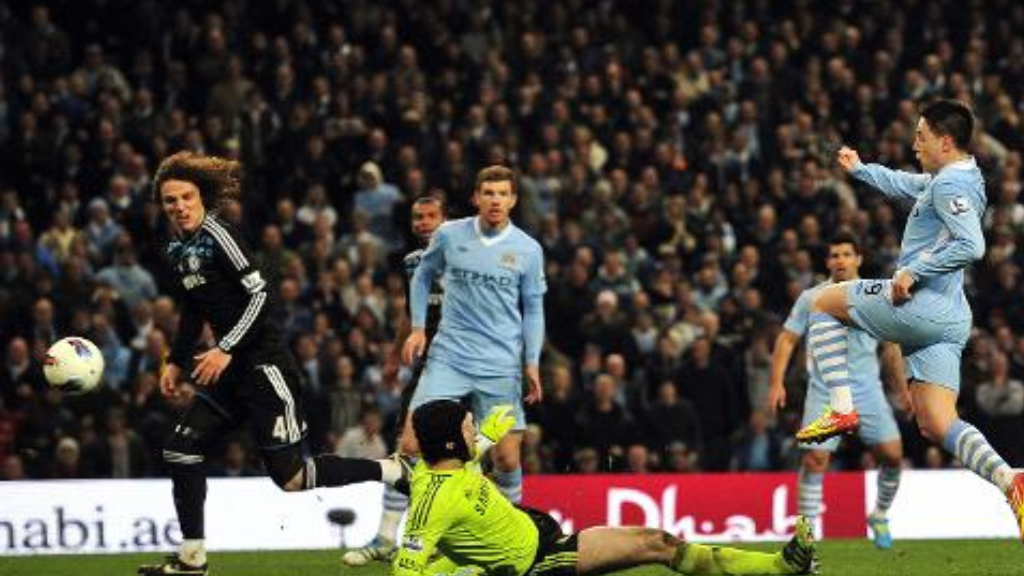 Manchester City Raih Kemenangan Atas Chelsea 2-1