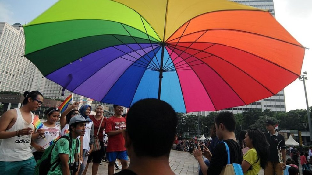 Aplikasi Penyembuh Kelainan Sex Dikecam Aktivis Gay