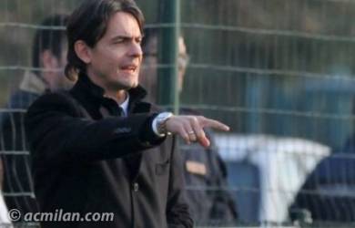 Filippo Inzaghi Belum Siap Tangani AC Milan