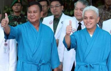 Selesai Tes Kesehatan, Prabowo-Hatta Puji Tim Dokter