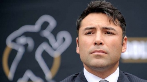 De La Hoya: Mayweather Jangan Takut Kalah!