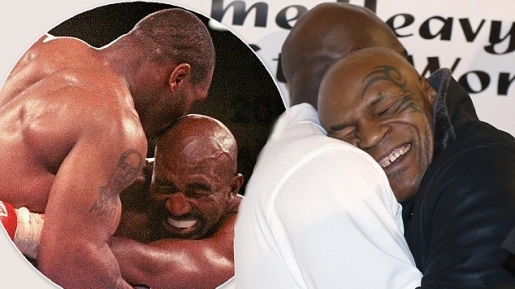 Evander Holyfield Maafkan Mike Tyson Soal Gigit Kuping