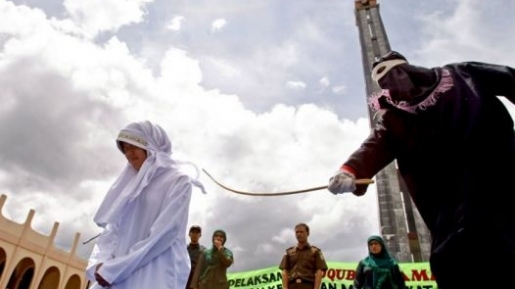 Miris, Aceh Hukum Cambuk Wanita Kristen Ini