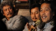 Kisah Pendeta John Patirane, Guru Vokal Grup Musik Bimbo