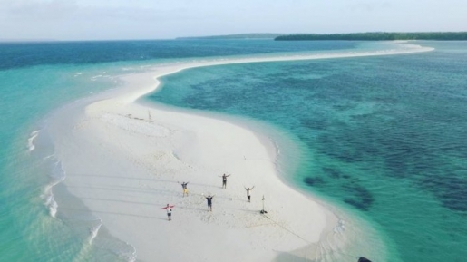 Seperti Indahnya Pantai, Begitulah Gambaran Besar Hidup Kita Di Tangan Tuhan