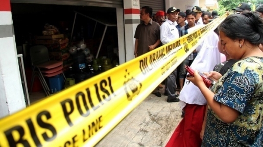 Ikut Sedih, Murid SD Kristen ini Datangi Rumah Korban Pembunuhan Satu Keluarga di Bekasi