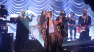 Dapat Gunjingan Saat Datang Ke Ellen Show, Lauren Daigle Makin Unjuk Gigi Di Tonight Show!