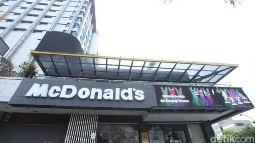 McD Sarinah Resmi Tutup Permanen, Warga Justru Berkumpul Disaat Masa PSBB