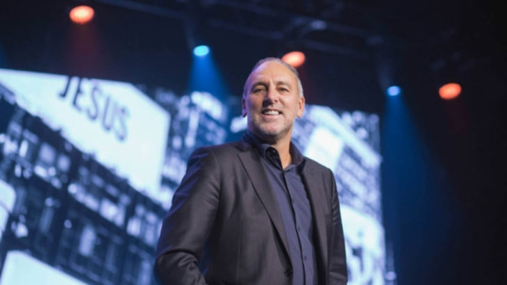 Bukan Pensiun, Ini Alasan Brian Houston Ingin Gereja Hillsong dipimpin Oleh Generasi Muda