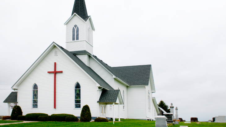 10 Ayat Alkitab yang Berbicara Tentang Gereja