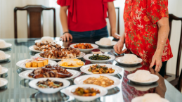 Makanan Khas Imlek Punya Makna Tersendiri atau Hanya Tradisi?