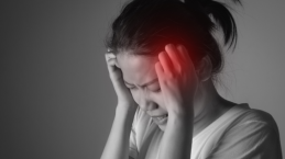 Suka Sakit Kepala Setelah Kena Panas? Jangan Langsung Minum Obat, Coba Cara Ini
