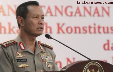 Kapolri Larang Ibadah di Rumah, Dinilai Tak Mengerti Aturan