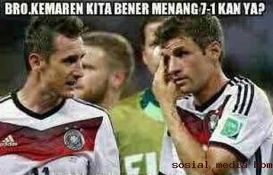 4 Foto Kreatifitas : Jerman ? Brasil VS Jokowi - Prabowo