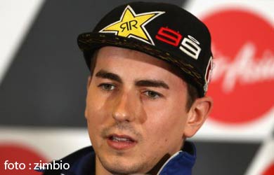 Menang di MotoGP Inggris, Lorenzo Pelajari Gerakan Marquez