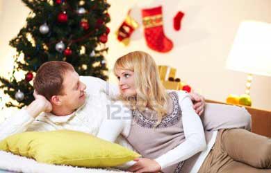 Suami Istri Bisa Lakukan Ini Di Hari Natal