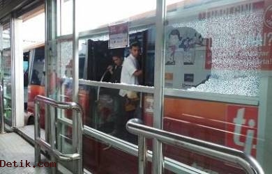 Lagi,Penembakan Halte Transjakarta Usik Keamanan Ibukota