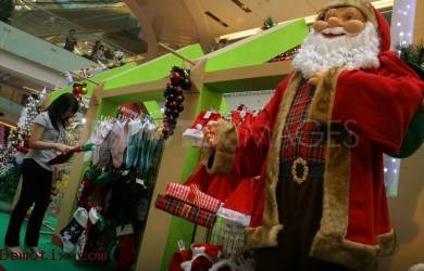 Pernak-pernik Natal Diburu, Saatnya Jadi Reseller!