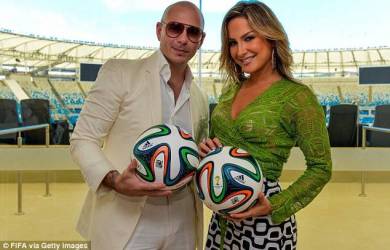 J-Lo dan Pitbull Dendangkan Lagu Resmi Piala Dunia 2014
