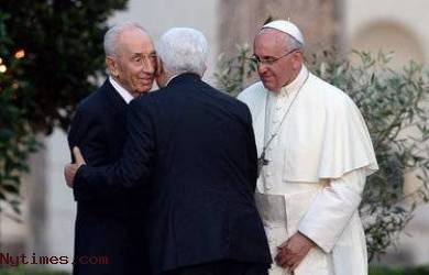Pemimpin Israel-Palestina Gelar Doa Bersama Paus di Vatikan