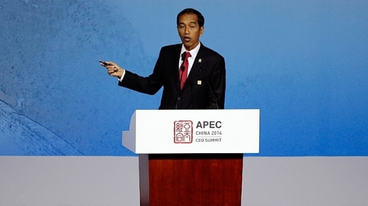Presiden Jokowi: Harga BBM Akan Turun Lagi