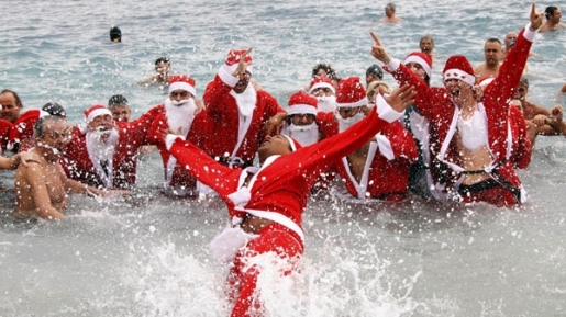 Dewan Kota Larang Tradisi Natal Berenang Massal di Pantai Brighton