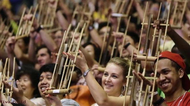 20.000 Angklung Warnai Puncak Gelaran KAA Bandung