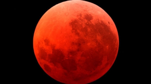 Soal Blood Moon 28 September, Pemimpin Gereja Ini Klaim Akhir Dunia