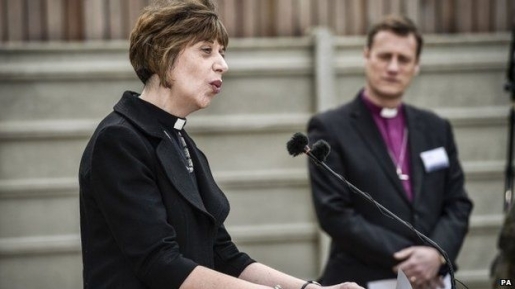 Uskup Ini Ingatkan Gereja Inggris Berhenti Pakai ‘He’ Untuk Tuhan