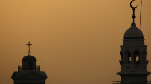 Kurangi Polusi Udara, Nigeria Tutup Puluhan Rumah Ibadah Ini